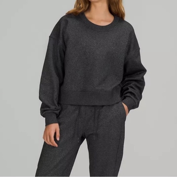 Lululemon Sparkly Black Oversized Cropped Crew Neck Sweatshirt Pullover Sz 6 - Picture 4 of 4